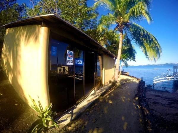 Chindonan Dive And Beach Resort Coron Exterior photo
