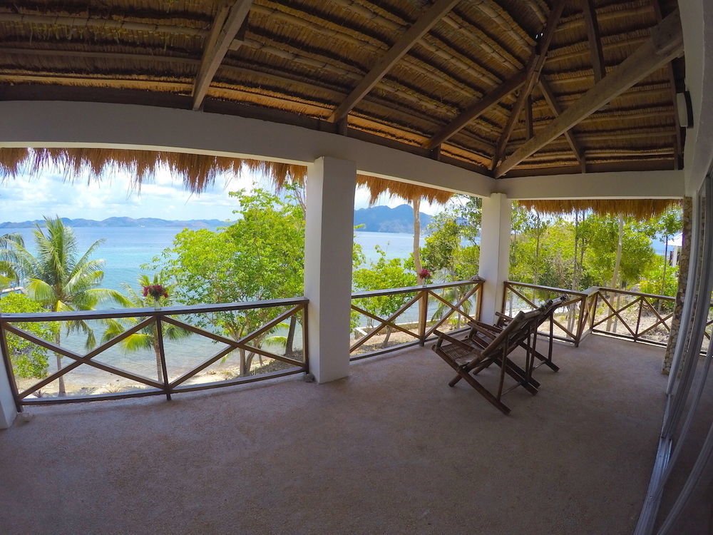 Chindonan Dive And Beach Resort Coron Exterior photo